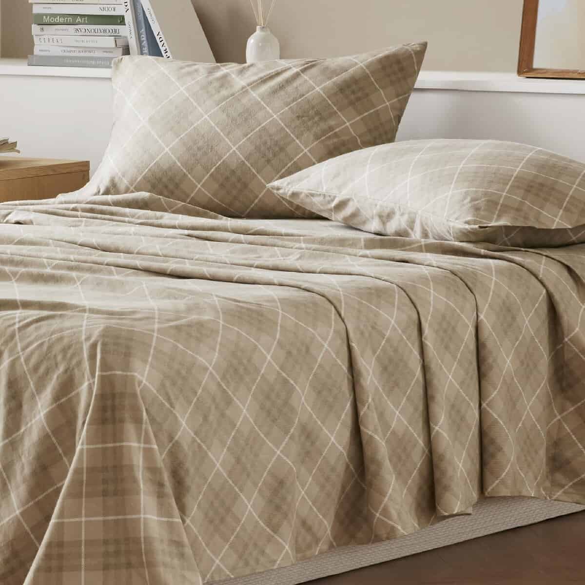 Juego de Sábanas de Franela Codi Tamaño Queen- 4 Piezas - Imagen 3