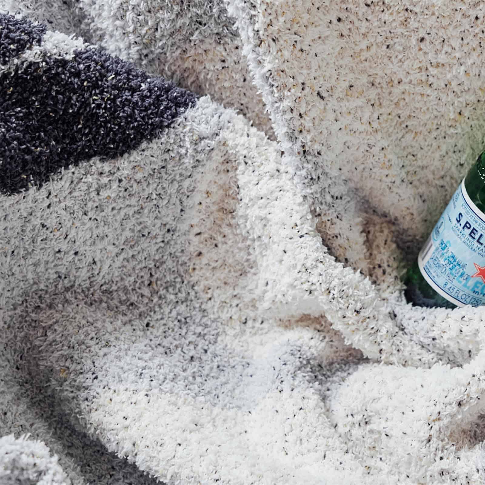 Manta de tiro floral GunziStreet con patrón de flores - Imagen 7