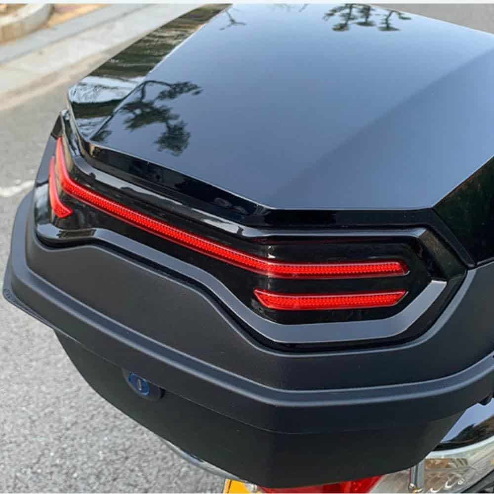 Caja trasera de motocicleta Japard de 42L para casco