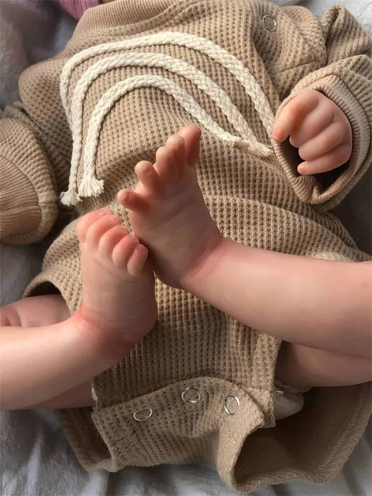 GYCV Muñeca Bebé Reborn Realista Niña - 20 Pulgadas - Imagen 5