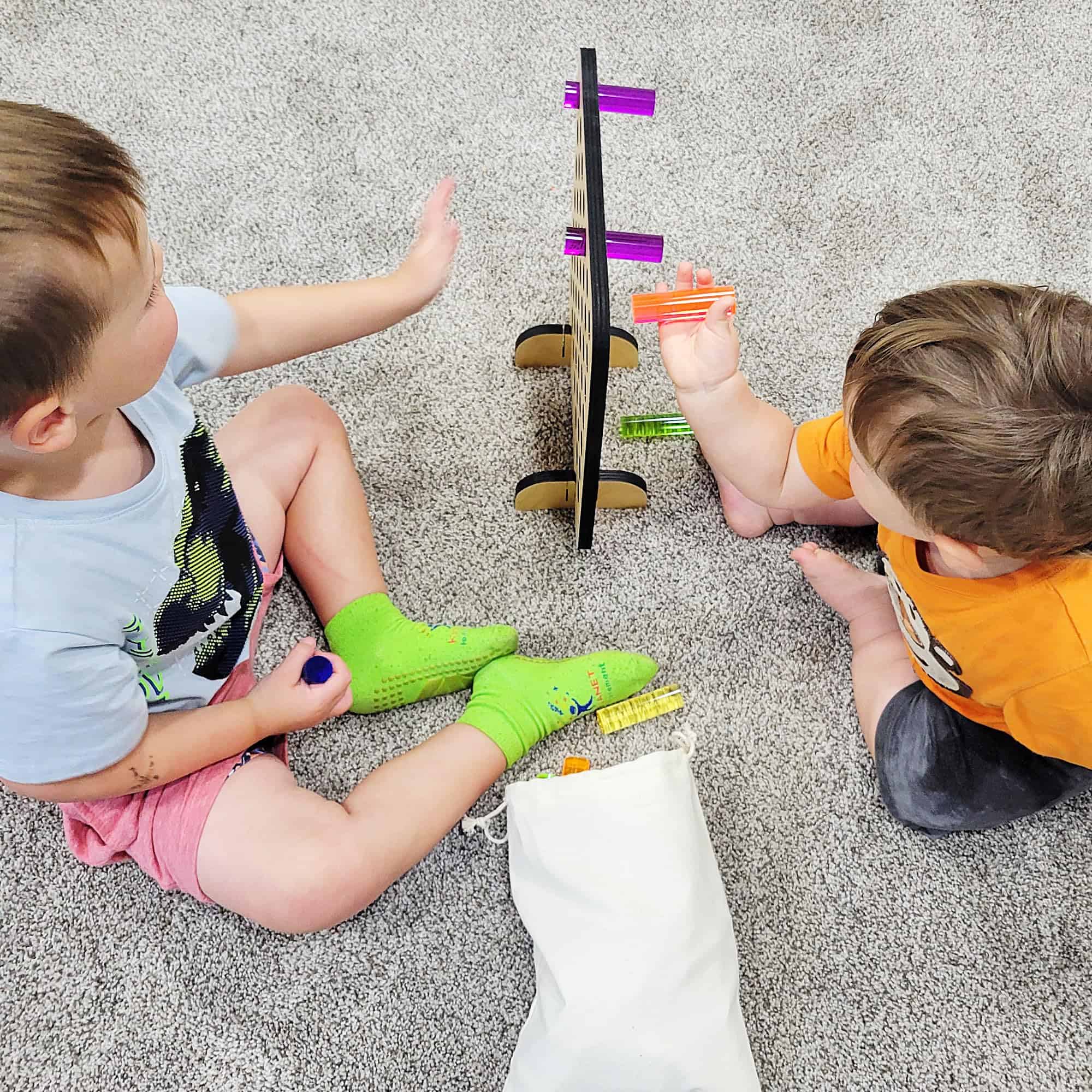 Tablero de Clavijas Arcoíris SUPREMETECH | Forma y Color - Imagen 7