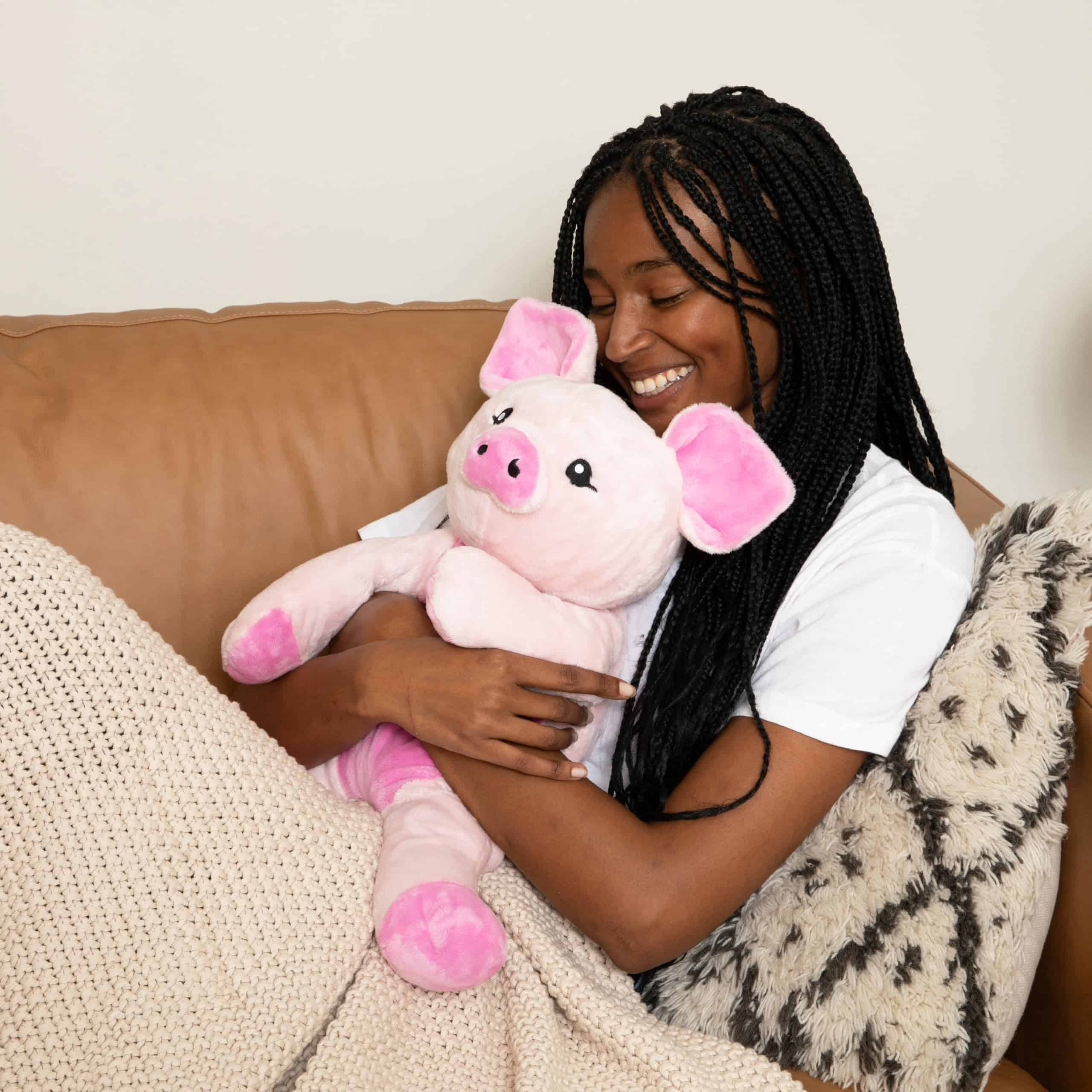 HUGIMALS Harper The Pig 4.5 lb Heavy Cute Weighted Comfort - Imagen 4