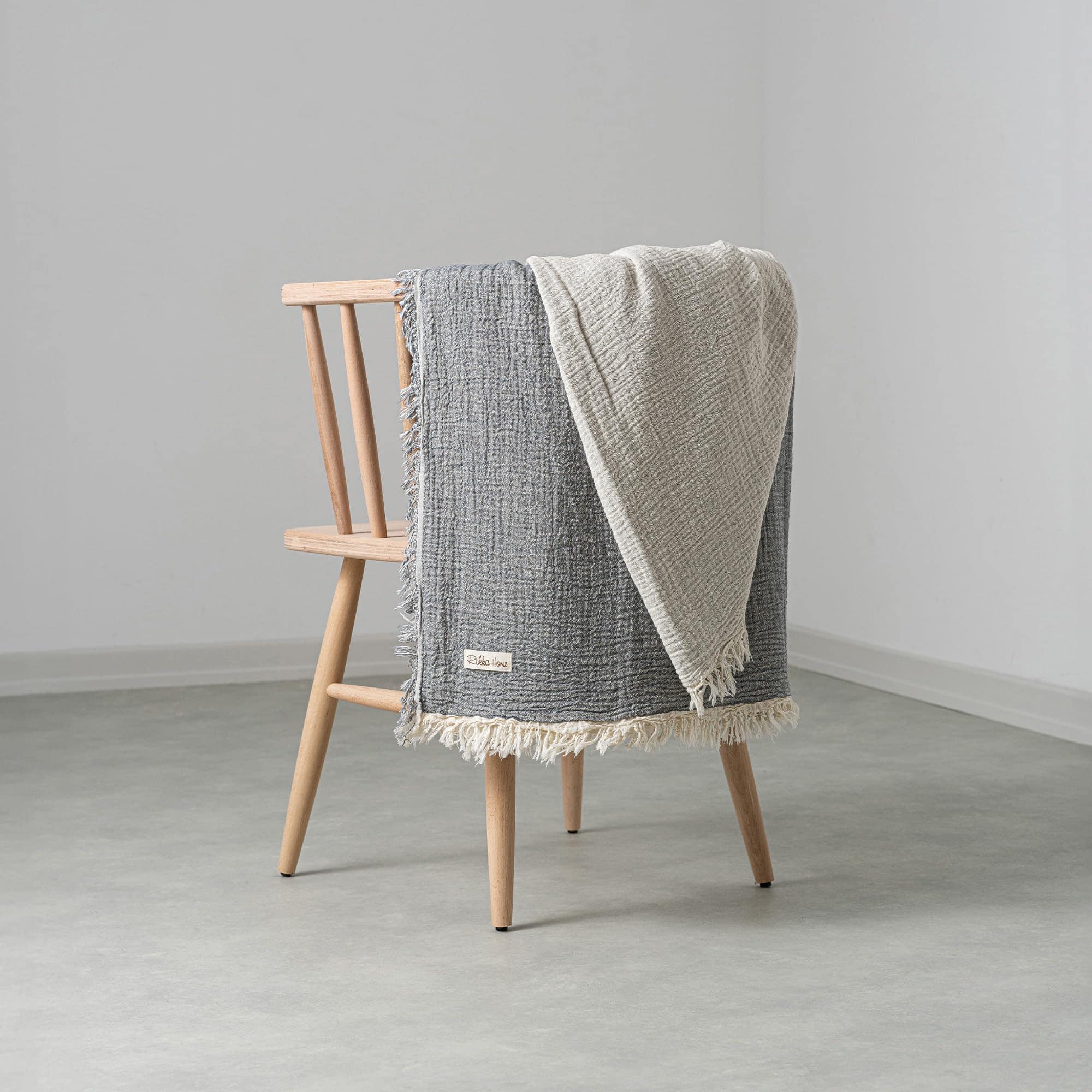 Manta de Muselina DREAMY RIKKA Tamaño Grande -Gris Grafito - Imagen 4