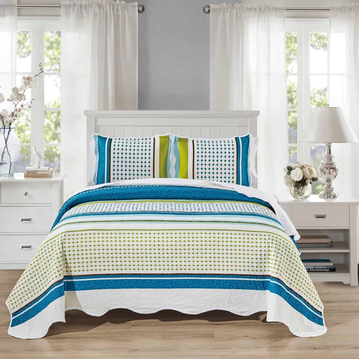 Juego de Colcha Oversize de Rey con Bordes Ondulados de 3