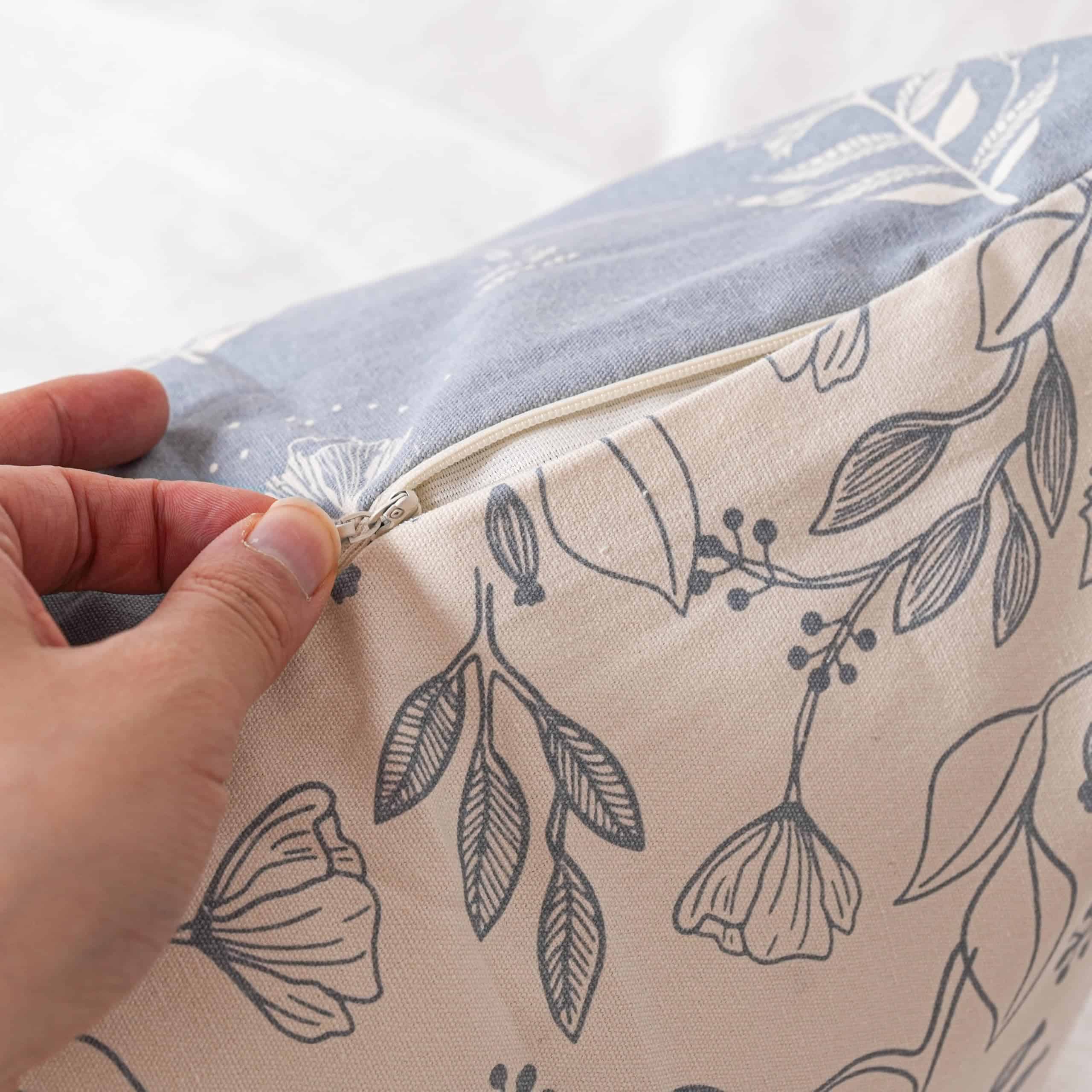 Funda de cojín decorativo costero azul de SageSelvas de - Imagen 7