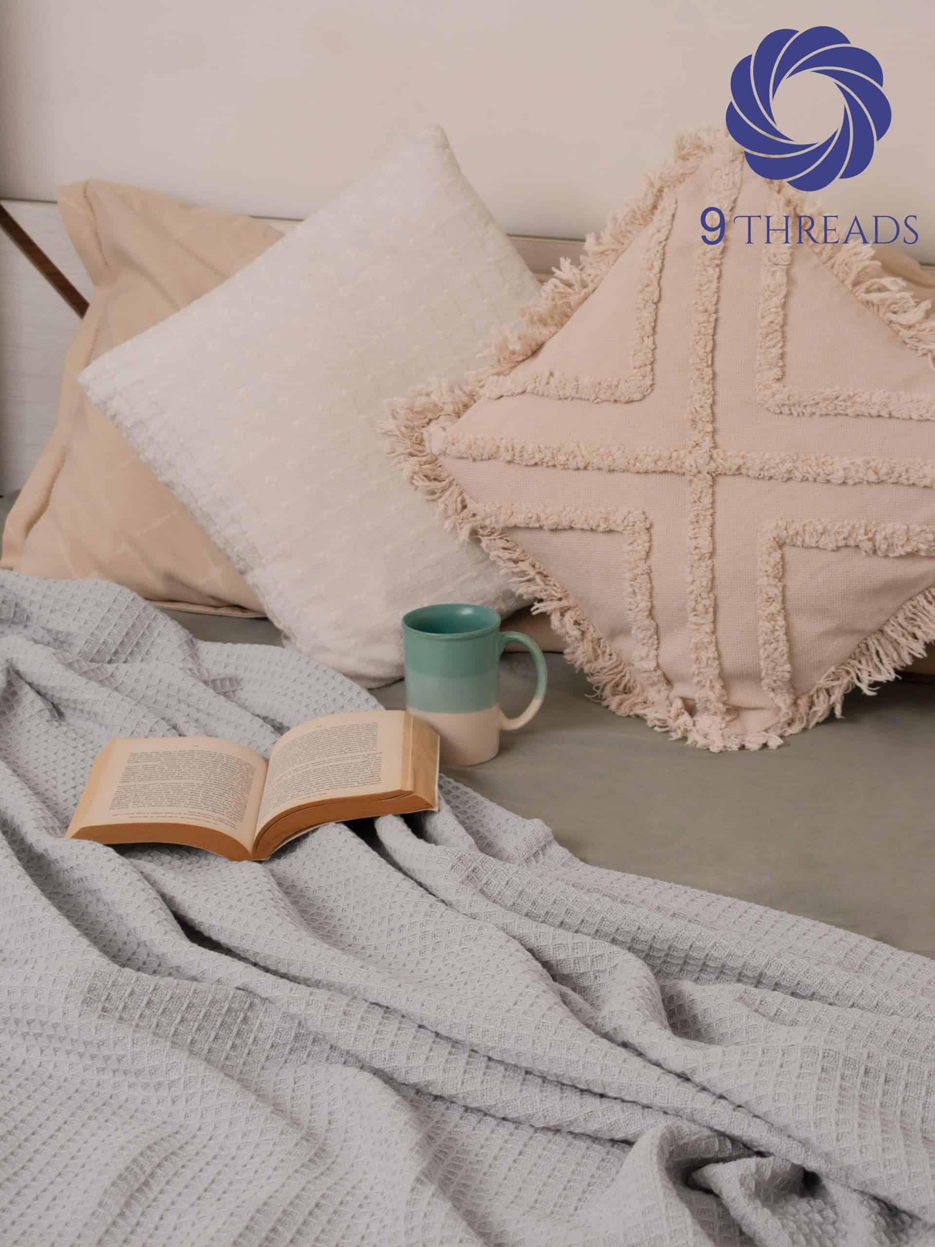 Cobija de 100% Algodón Gris Claro con Tejido en Espiga - Imagen 10