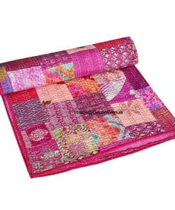 Colcha Kantha de Retazos DecorAvenue, Colcha de Cama de