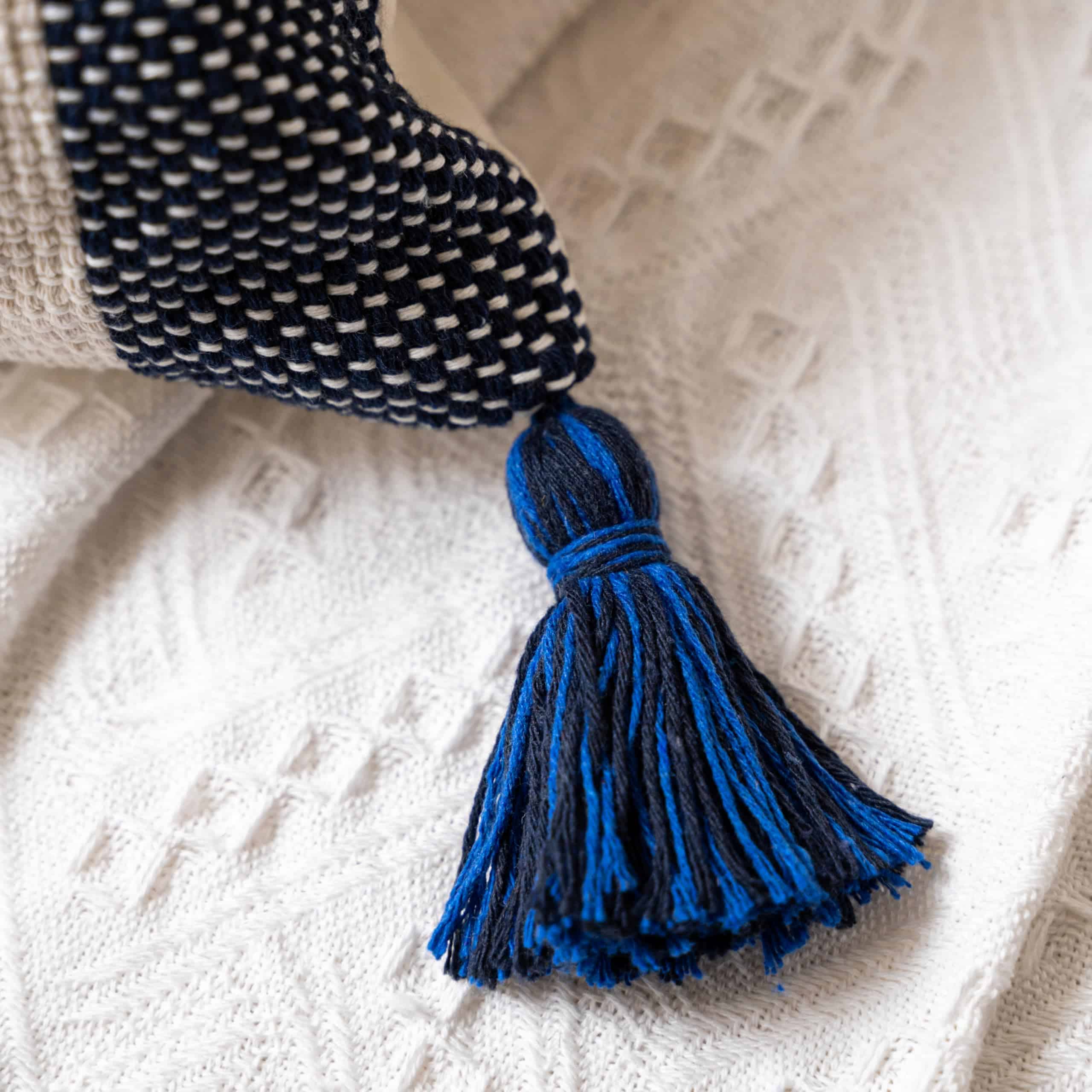 Funda de Almohada Decorativa Lumbar BlissBlush 14x24 Estilo - Imagen 7