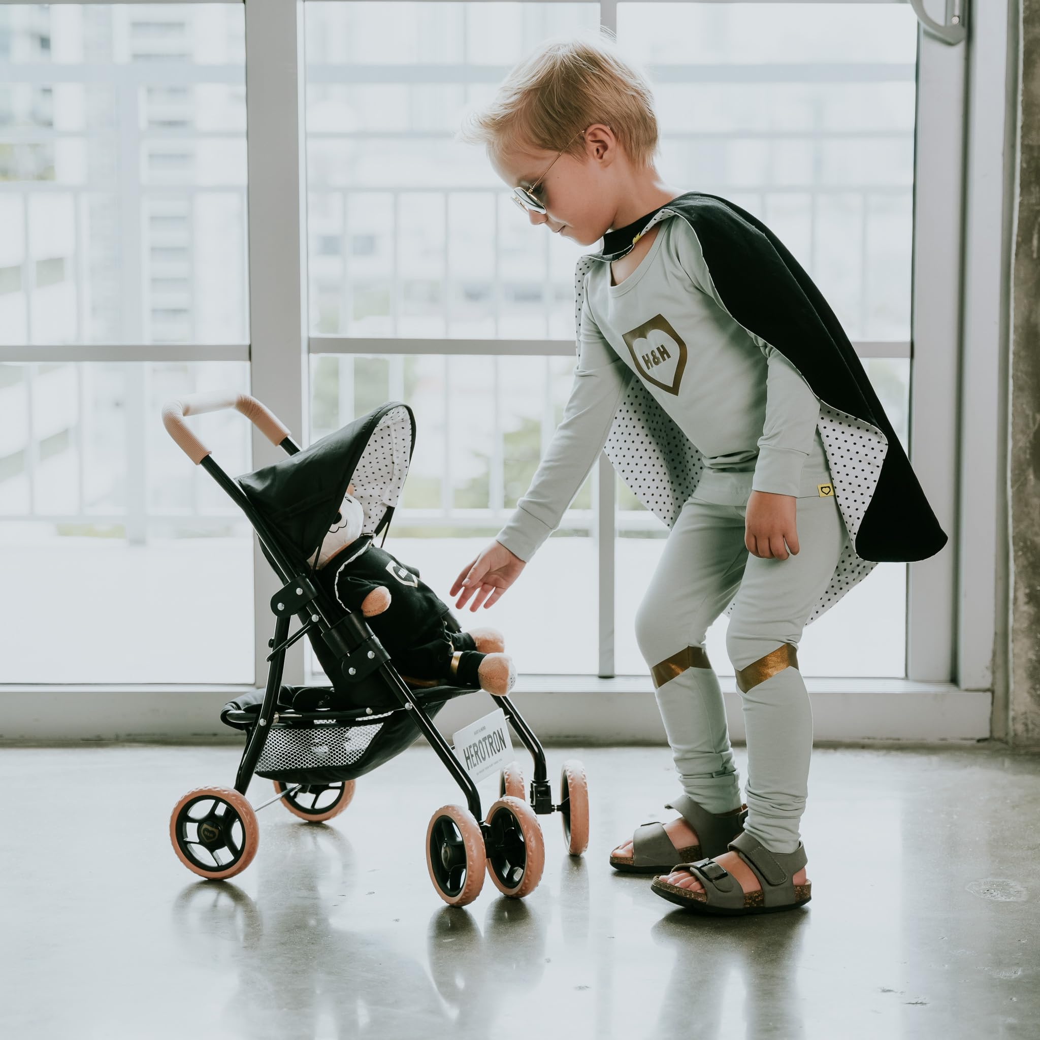 Carriola de muñecas inspirada en superhéroes Herotron de - Imagen 9