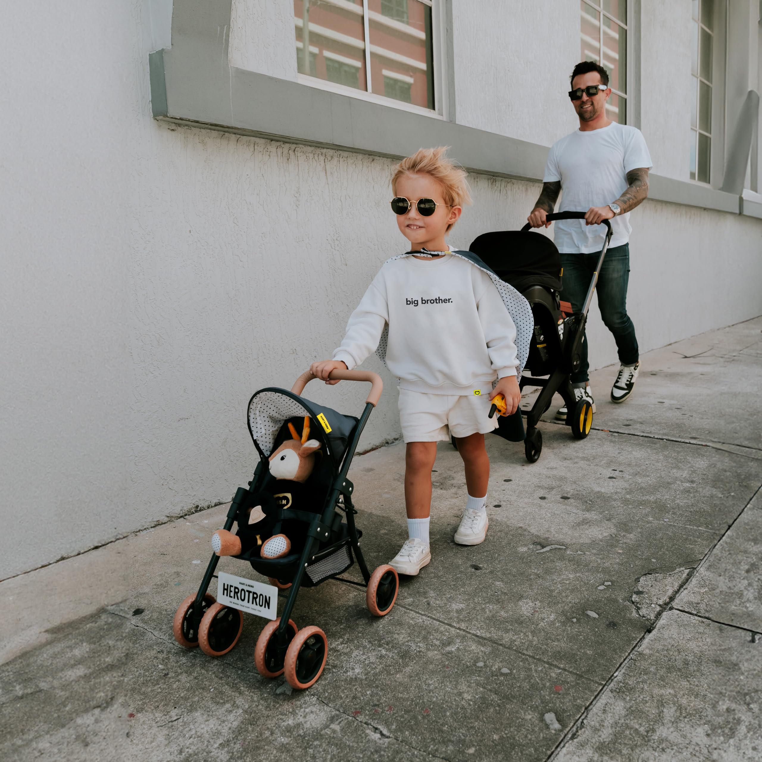 Carriola de muñecas inspirada en superhéroes Herotron de - Imagen 3