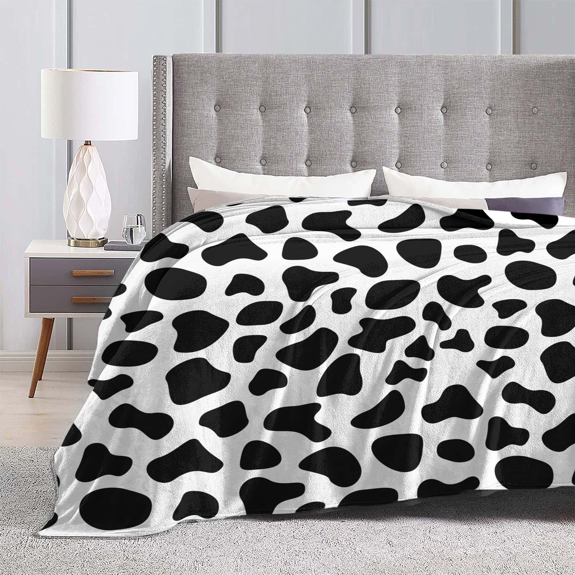 Manta de Vaca de Lunares Blanco y Negro de Felpa Suave y - Imagen 6
