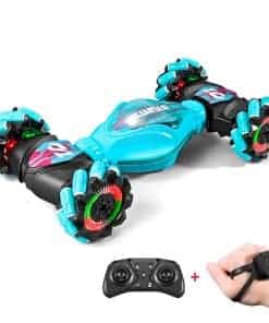 Coche de acrobacias de control remoto con detección de