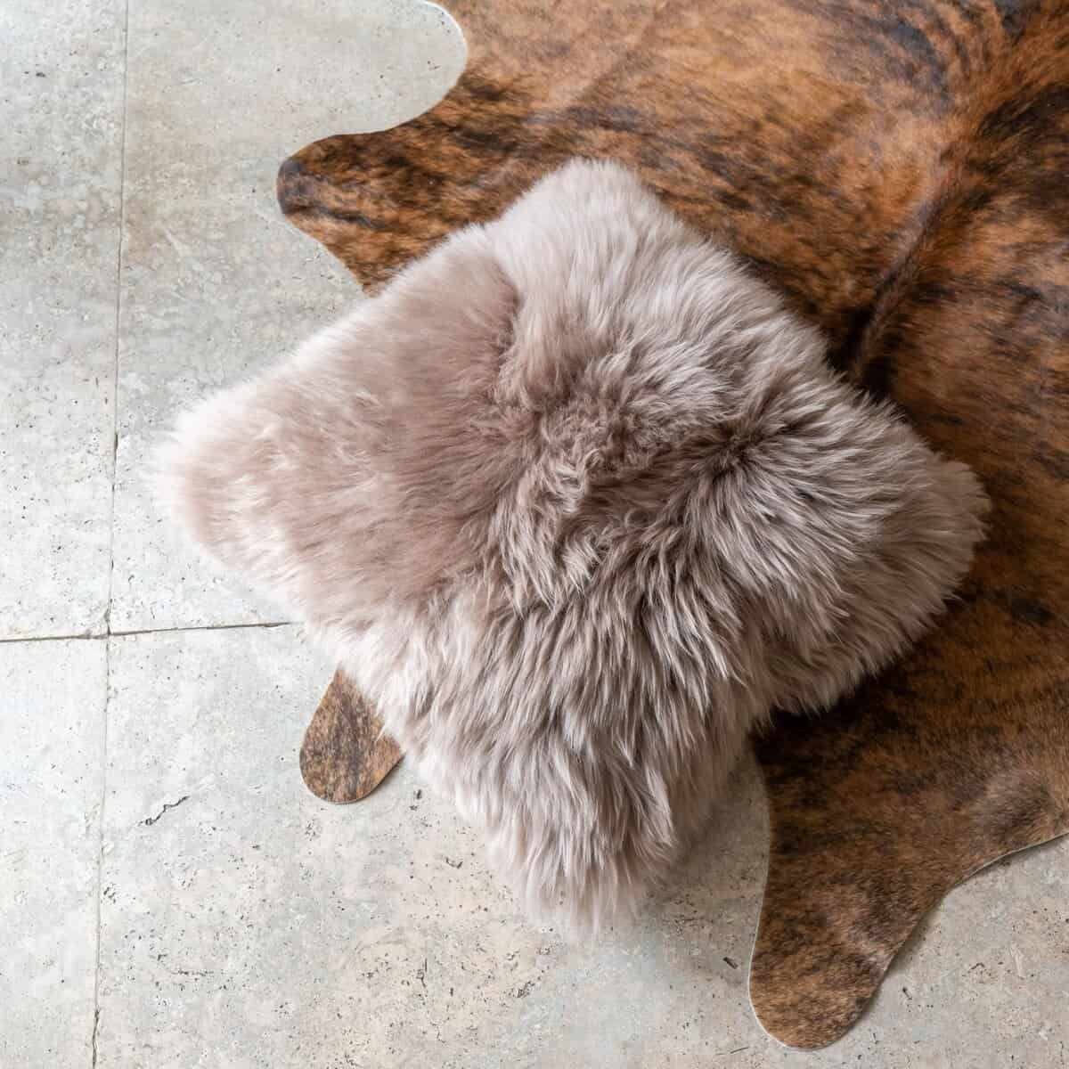 Funda de Cojín de Piel de Oveja Genuina Khara Home Premium