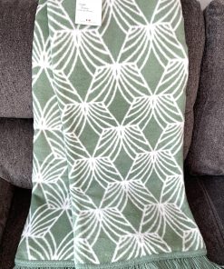 Manta Decorativa Roca Home Fabricada en Portugal en Cuadros