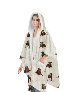 Manta con capucha con diseño de Labrador Chocolate - Suéter