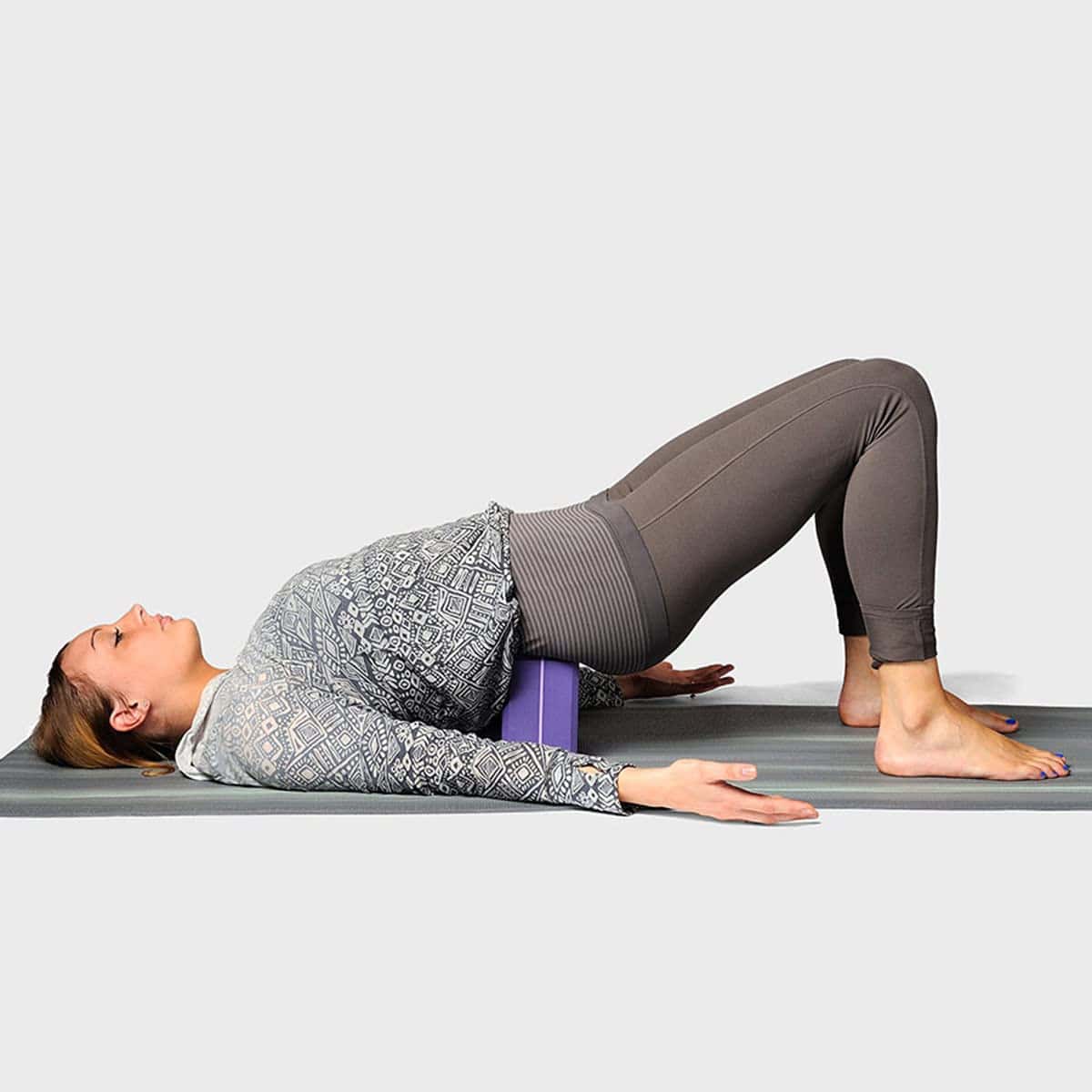 Bloque de Yoga de Espuma de 4 pulgadas Hugger Mugger - Imagen 5