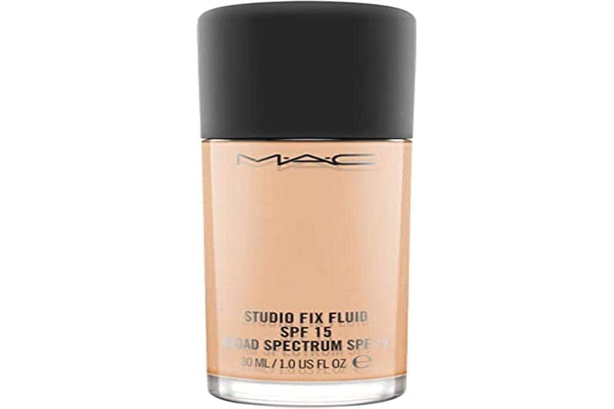 Base de Maquillaje M.A.C Studio Fix Fluid SPF 15, NC50, 1