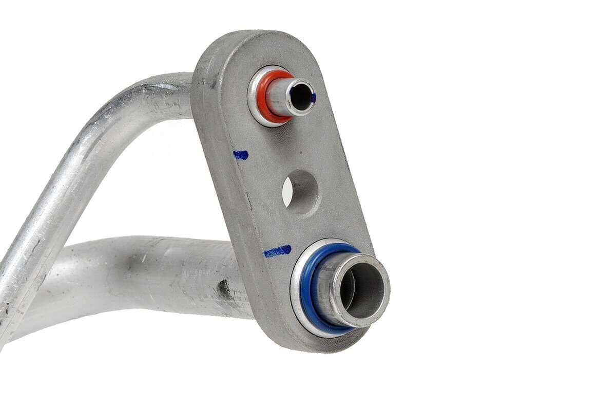 Ensamblaje de Manguera de Aire Acondicionado de GM Parts - Imagen 5