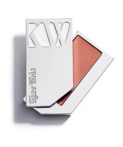Tinte de Labios Kjaer Weis. Color de labios borgoña