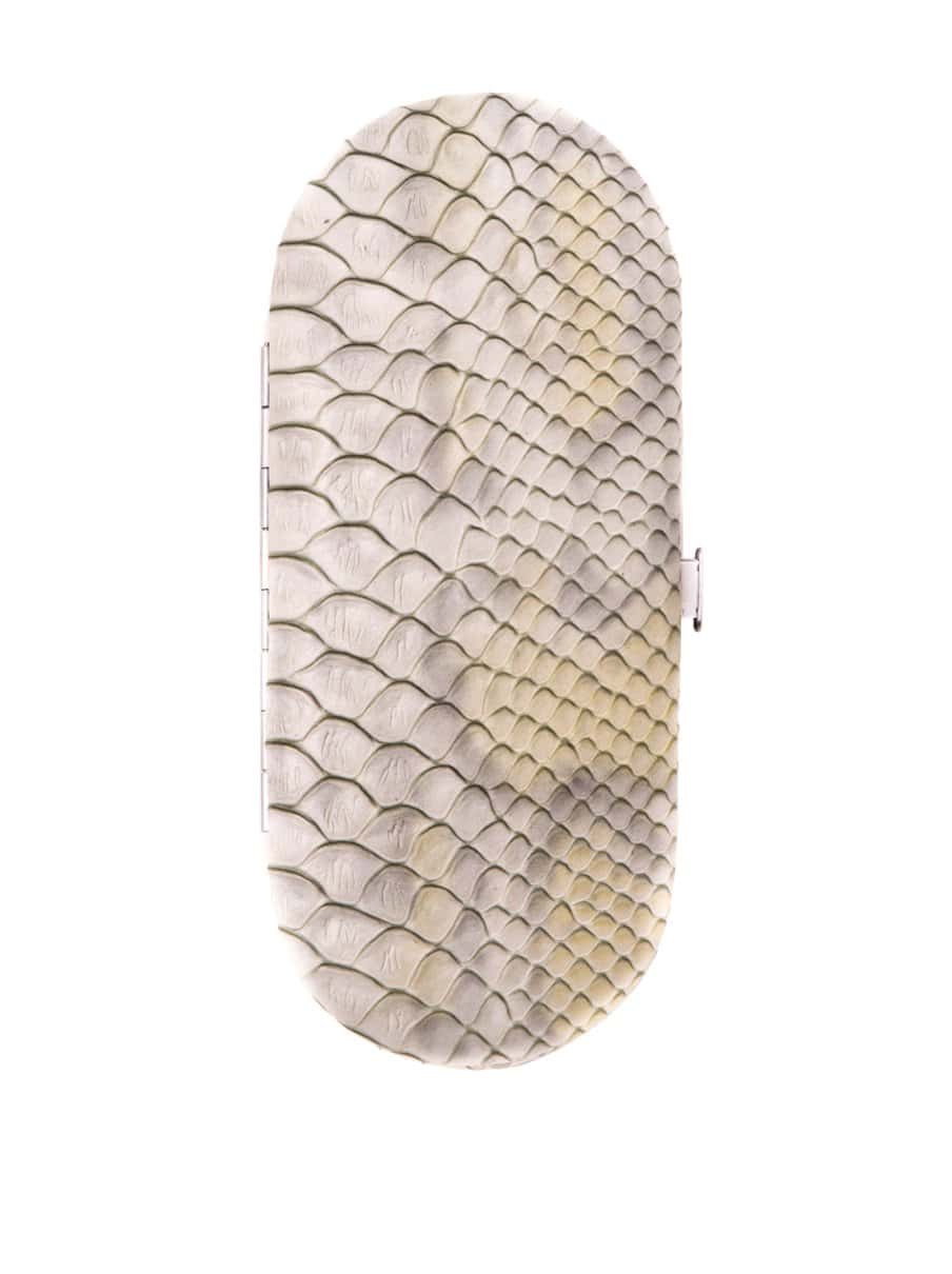 Set de Manicura de Cuero con Estampado de Serpiente Blanca - Imagen 3