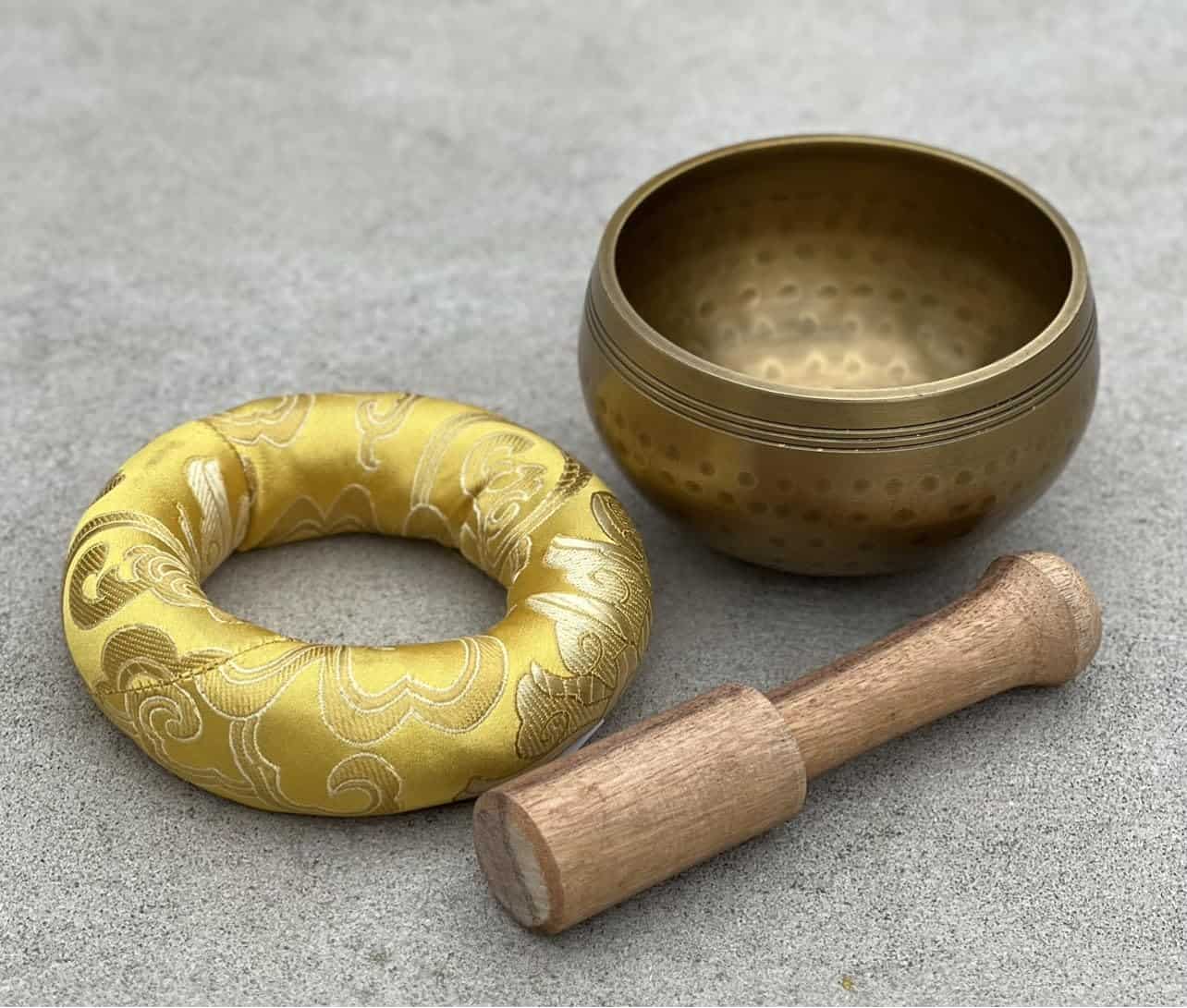 Set de Cuenco Tibetano de Gong de Anillo DharmaObjects con - Imagen 4