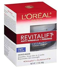 Crema de noche antiarrugas y reafirmante RevitaLift de