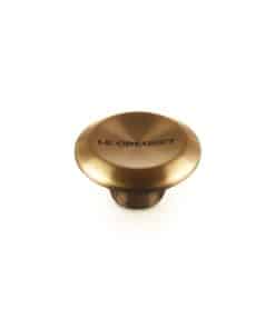 Perilla de Oro Le Creuset Signature