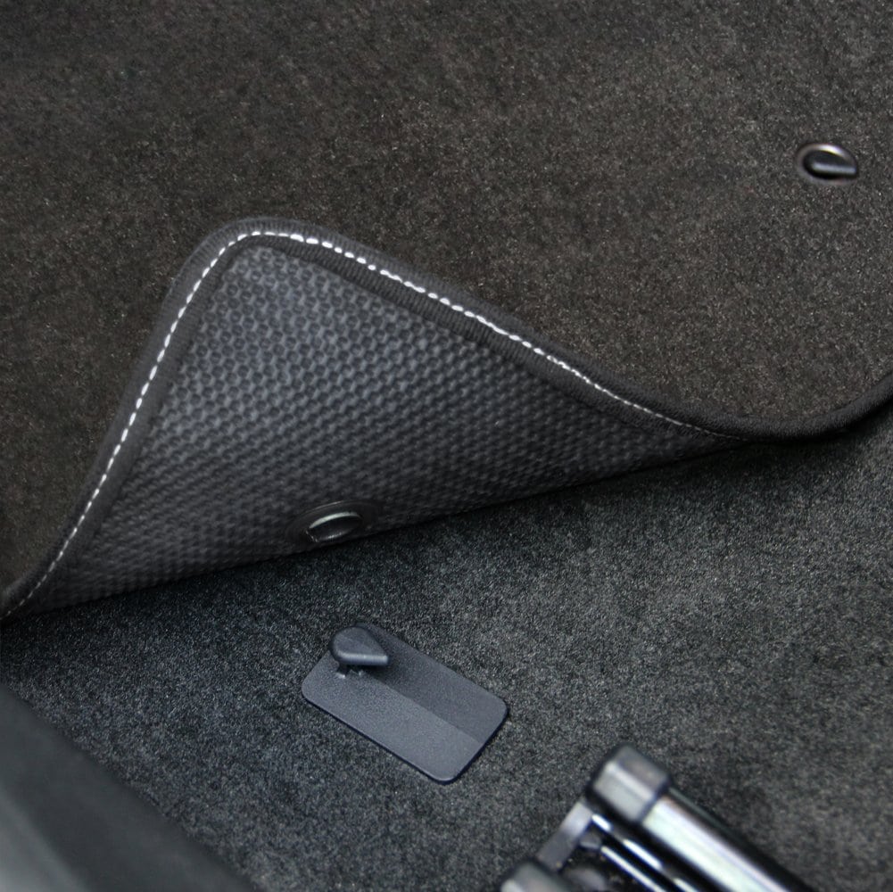 Tapetes Lloyd Mats VELOURTEX para CHARGER 2011-EN RWD 4PC - Imagen 5