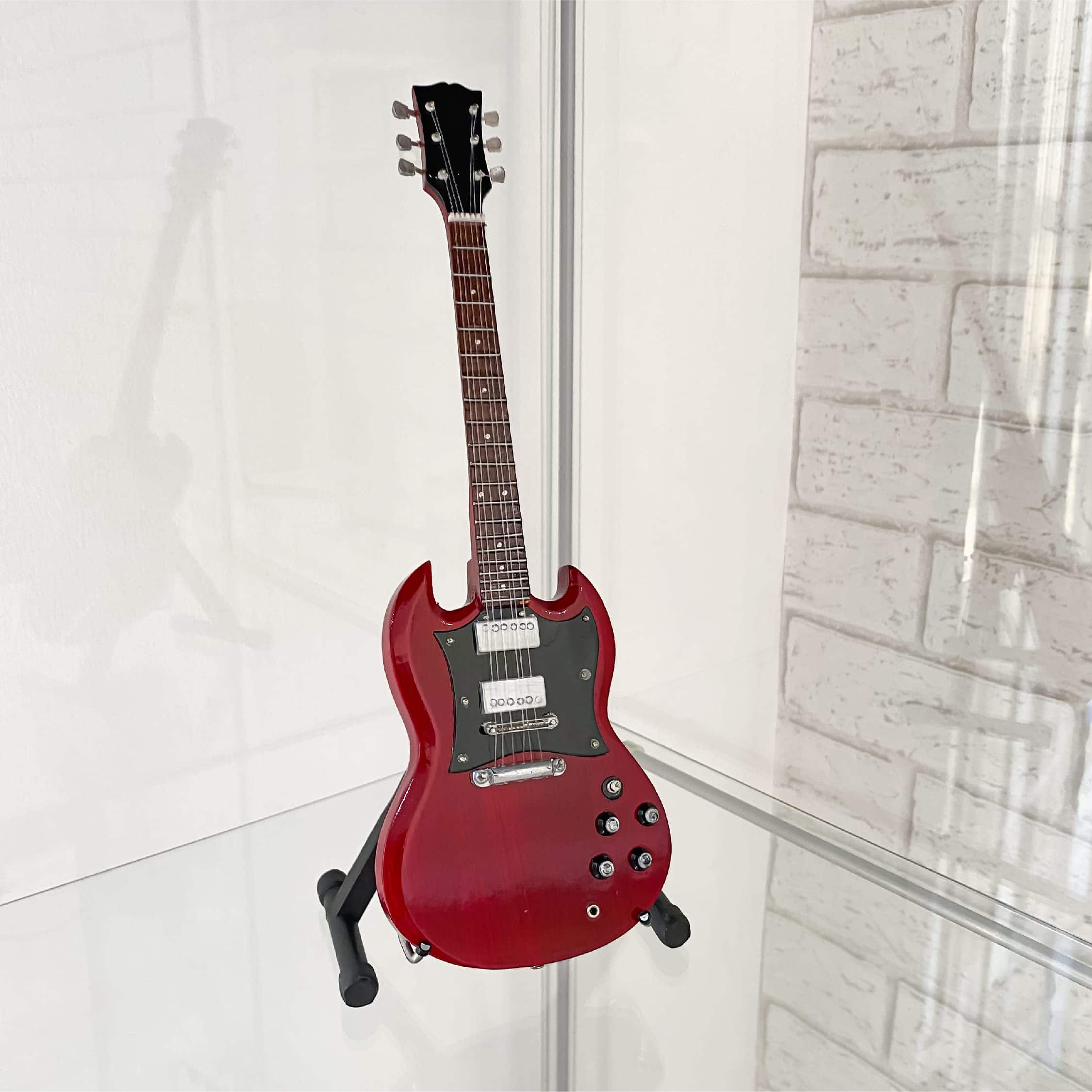 Réplica de Guitarra en Miniatura de ACDC Angus Young - - Imagen 4