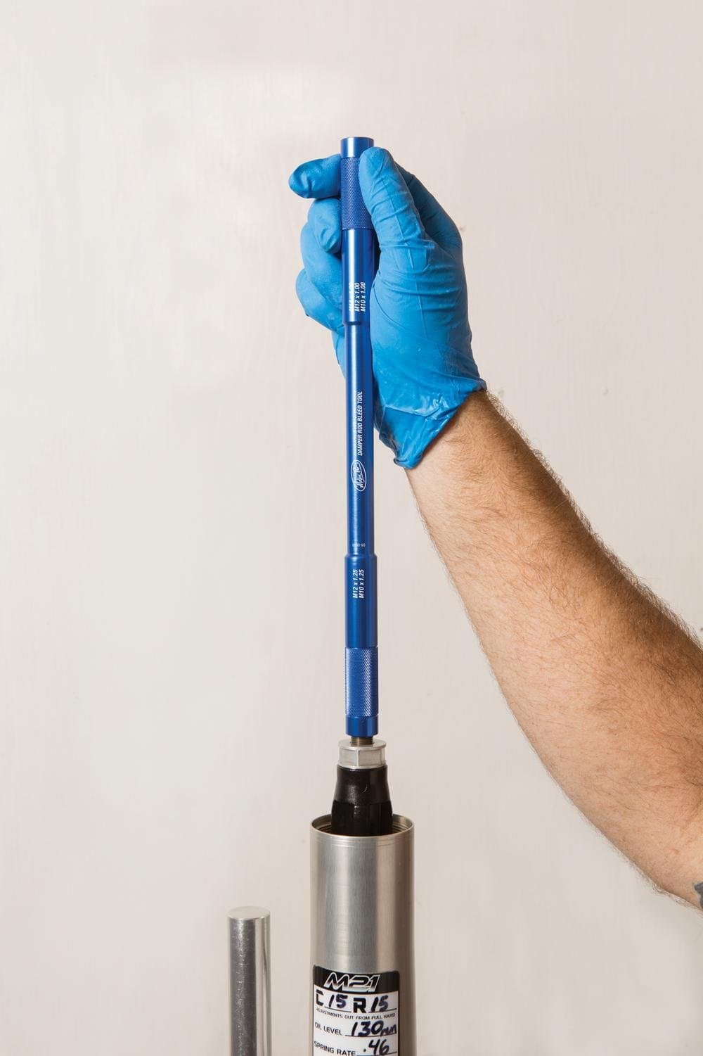 Herramienta de purga de vástago de amortiguador 5 en 1 de - Imagen 3