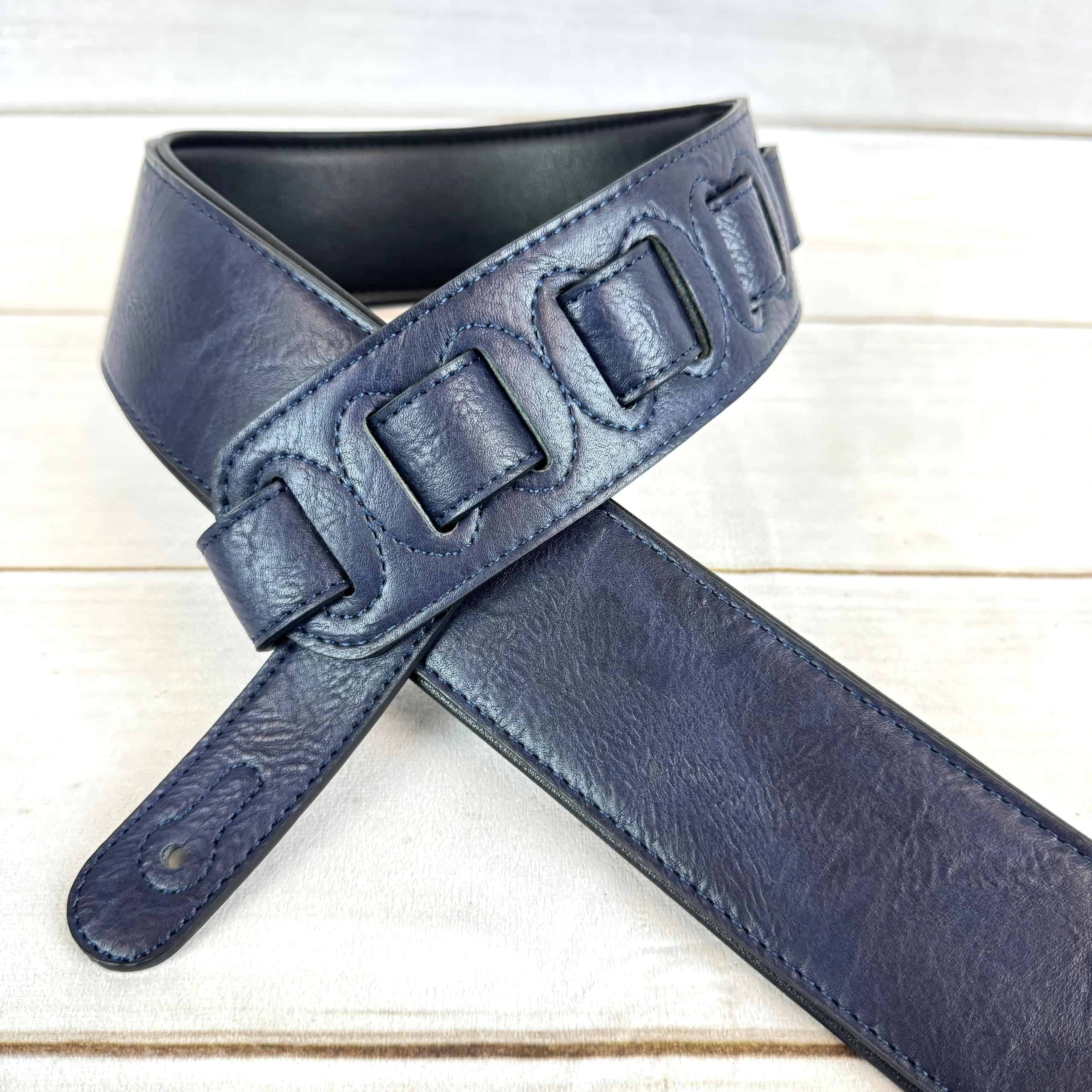 Correa de guitarra Walker & Williams G-52 azul marino hecha - Imagen 4