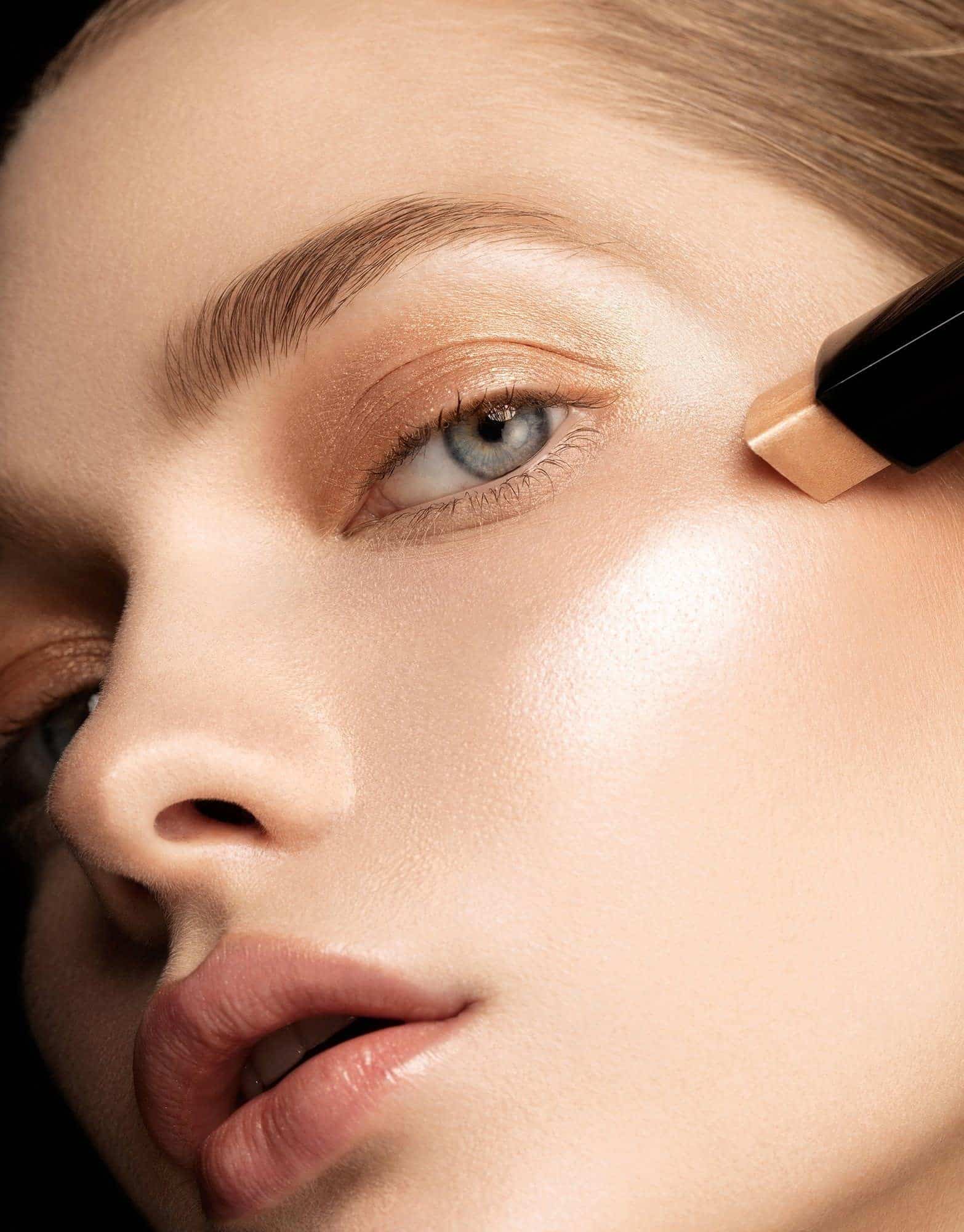 Hourglass Vanish Flash Highlighting Stick - Gold Flash - Imagen 4