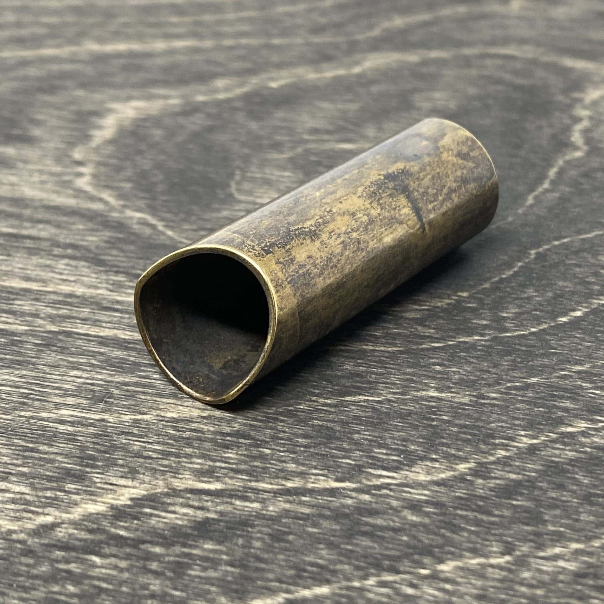 The Rock Slide Aged Joey Landreth Signature Slide - Small - Imagen 6