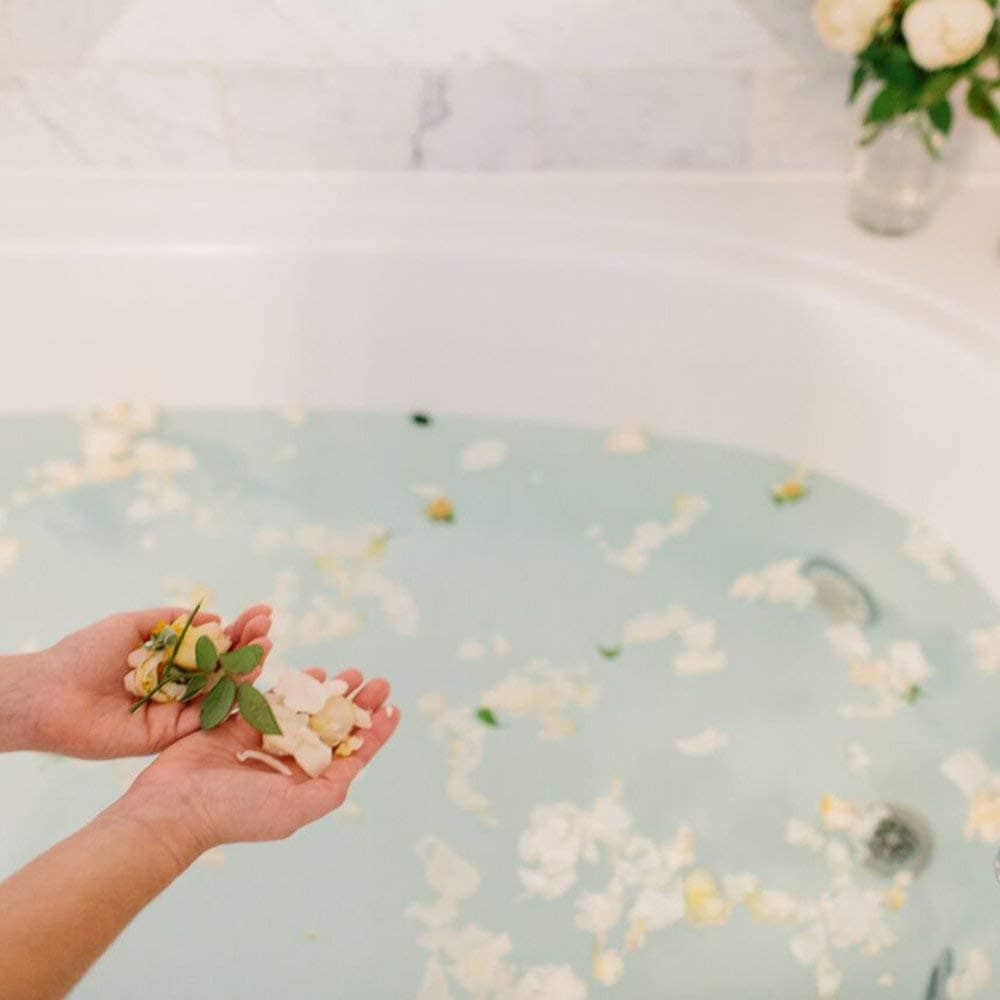 Farmaesthetics Baño Mineral de Sal Solar con Pétalos de - Imagen 5