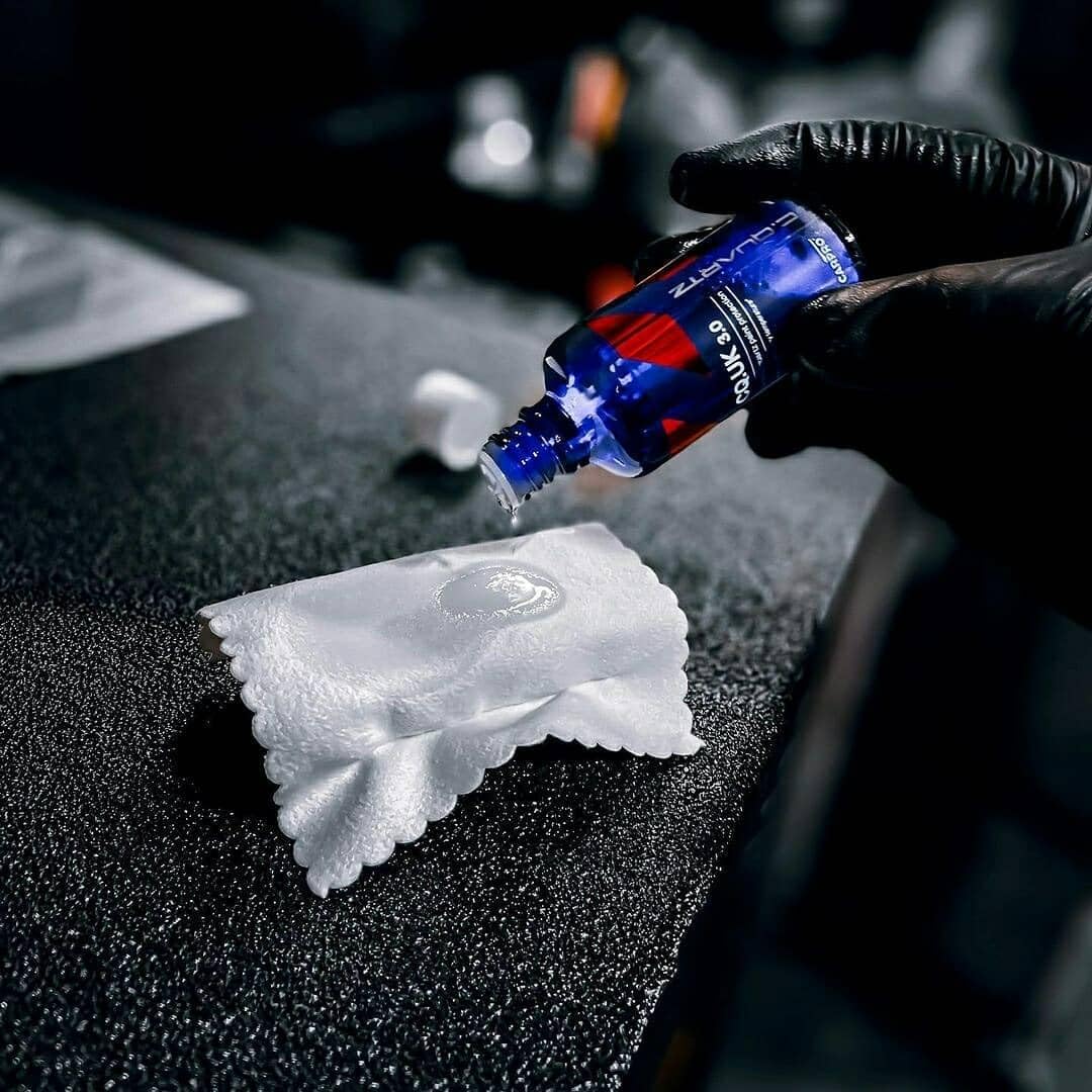 CARPRO CQUARTZ UK 3.0 - Recubrimiento Cerámico para Autos, - Imagen 7
