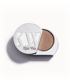 Sombra de ojos en polvo Kjaer Weis. Sombra de ojos marrón