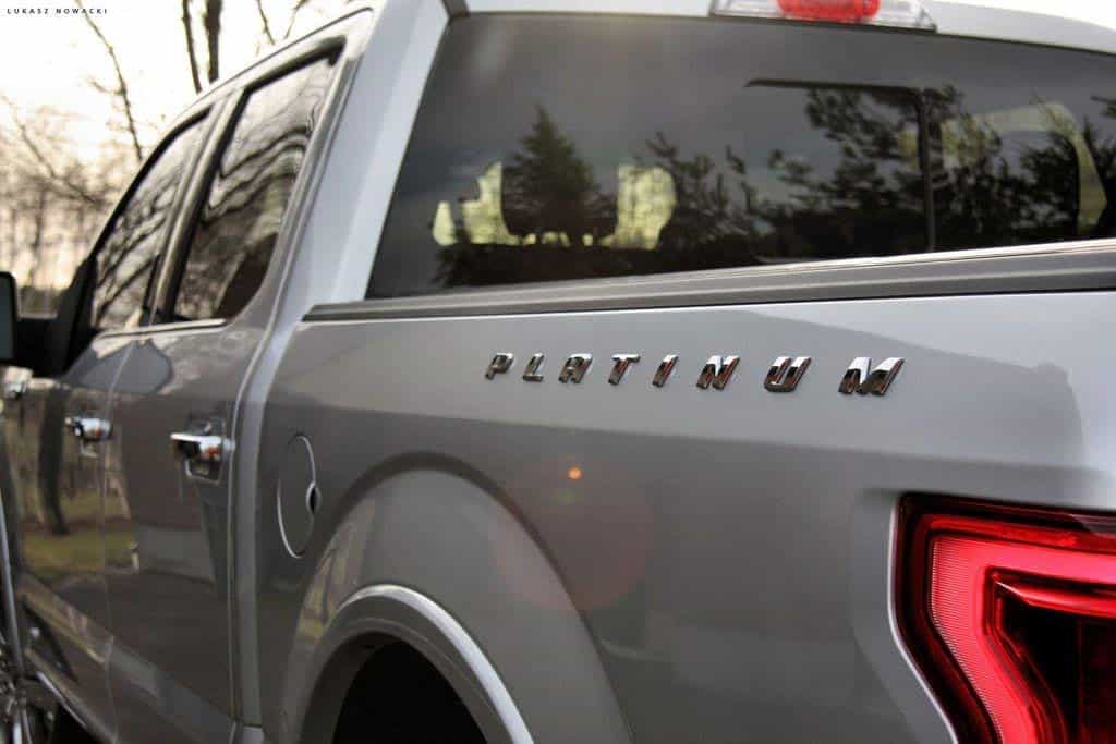 2pcs Emblema de Platino, Insignia Lateral de Platino 29 - Imagen 6