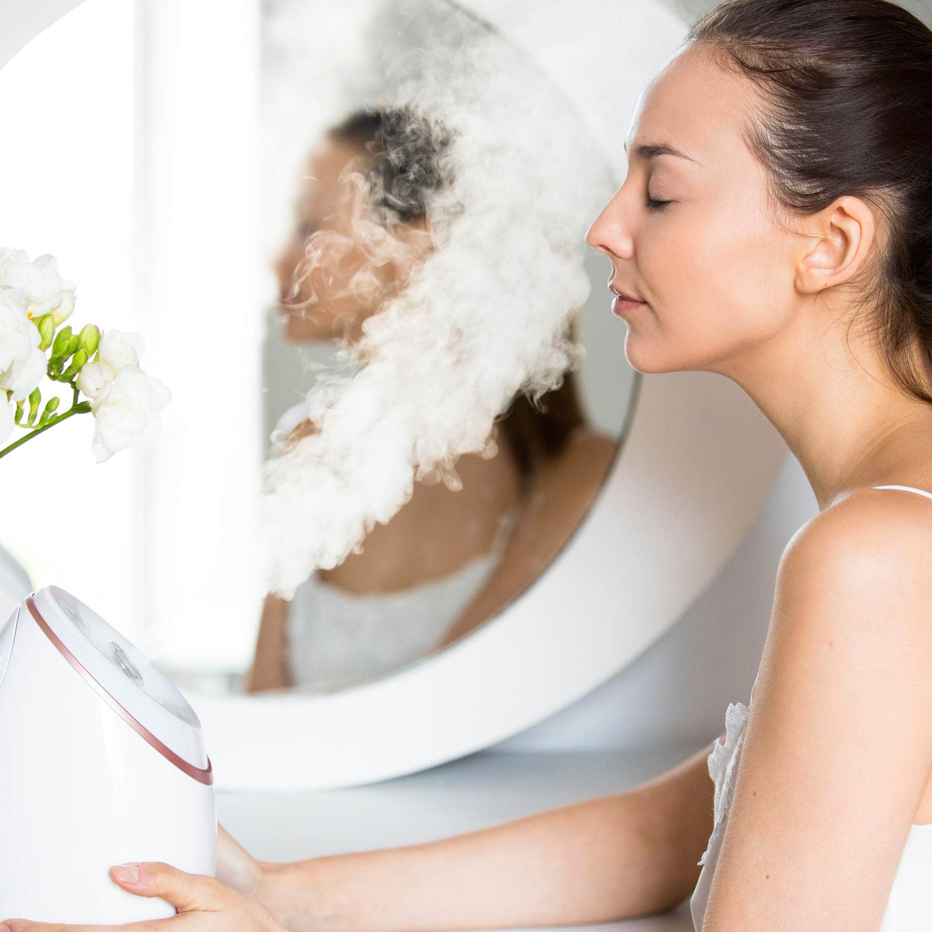 REVLON Illuminating Warm Mist Facial Steamer, 1 Unidad - Imagen 4