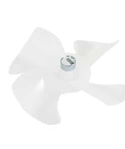 Aspa de ventilador y clip de ensamblaje para refrigerador