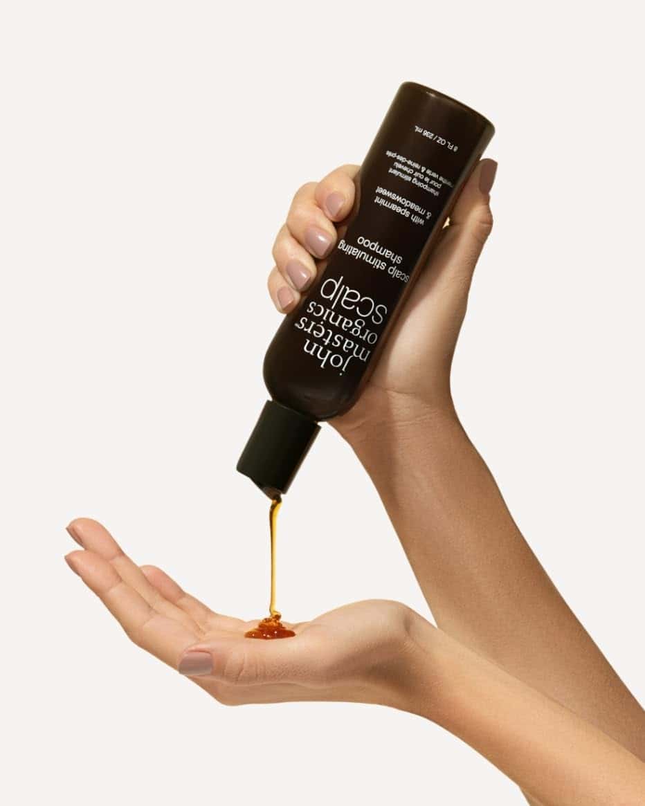 John Masters Organics Champú Estimulante para el Cuero - Imagen 4