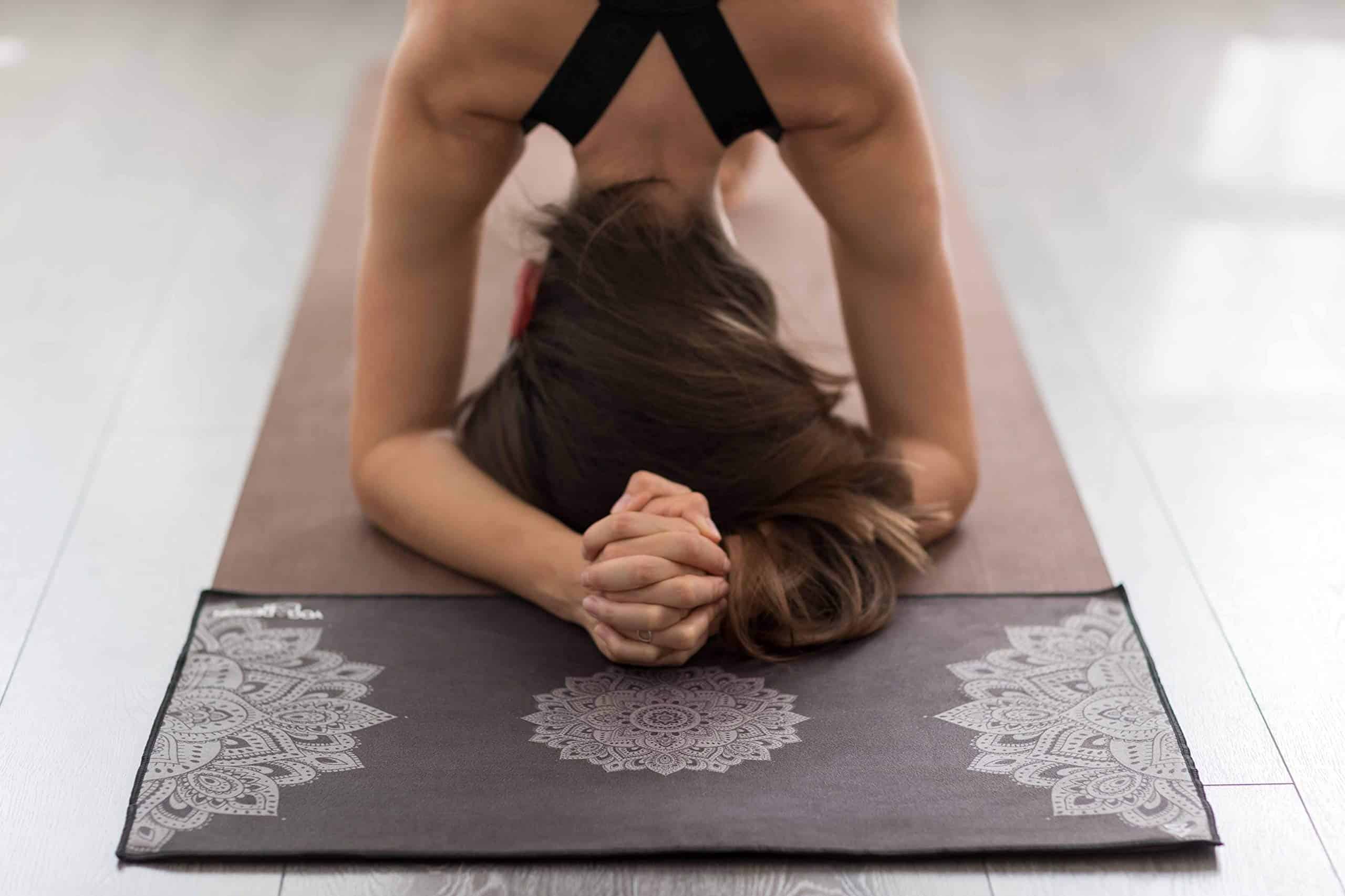 Toalla de Mano Antideslizante Yoga Design LAB | The Hand | - Imagen 6