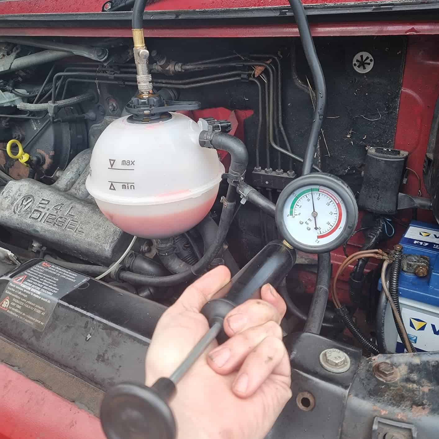 Juego de 28 piezas de probador de presión de radiador - Imagen 7