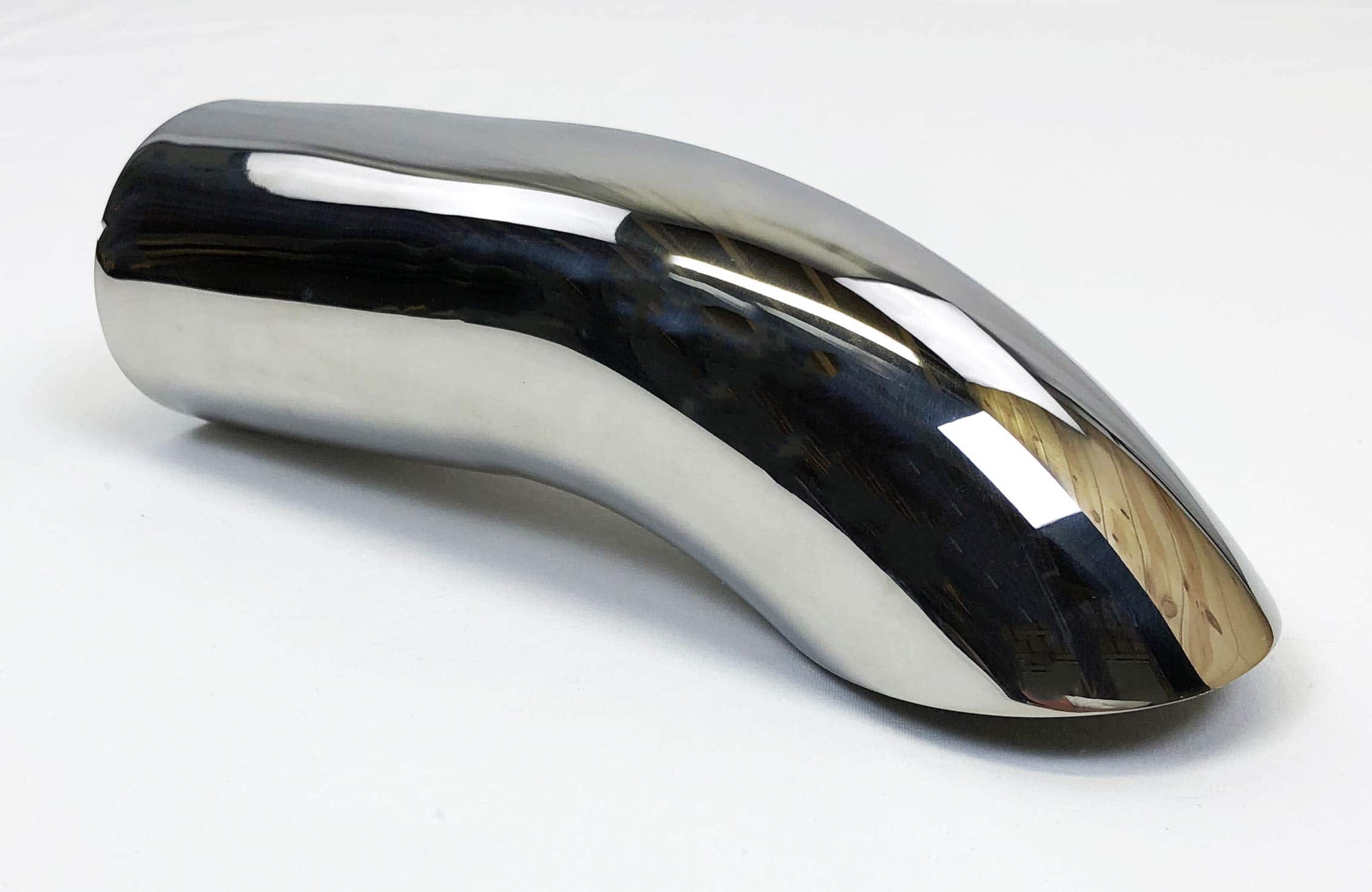 Punta de Escape 2.875" Diámetro X 9.00" Largo 2.75" Entrada