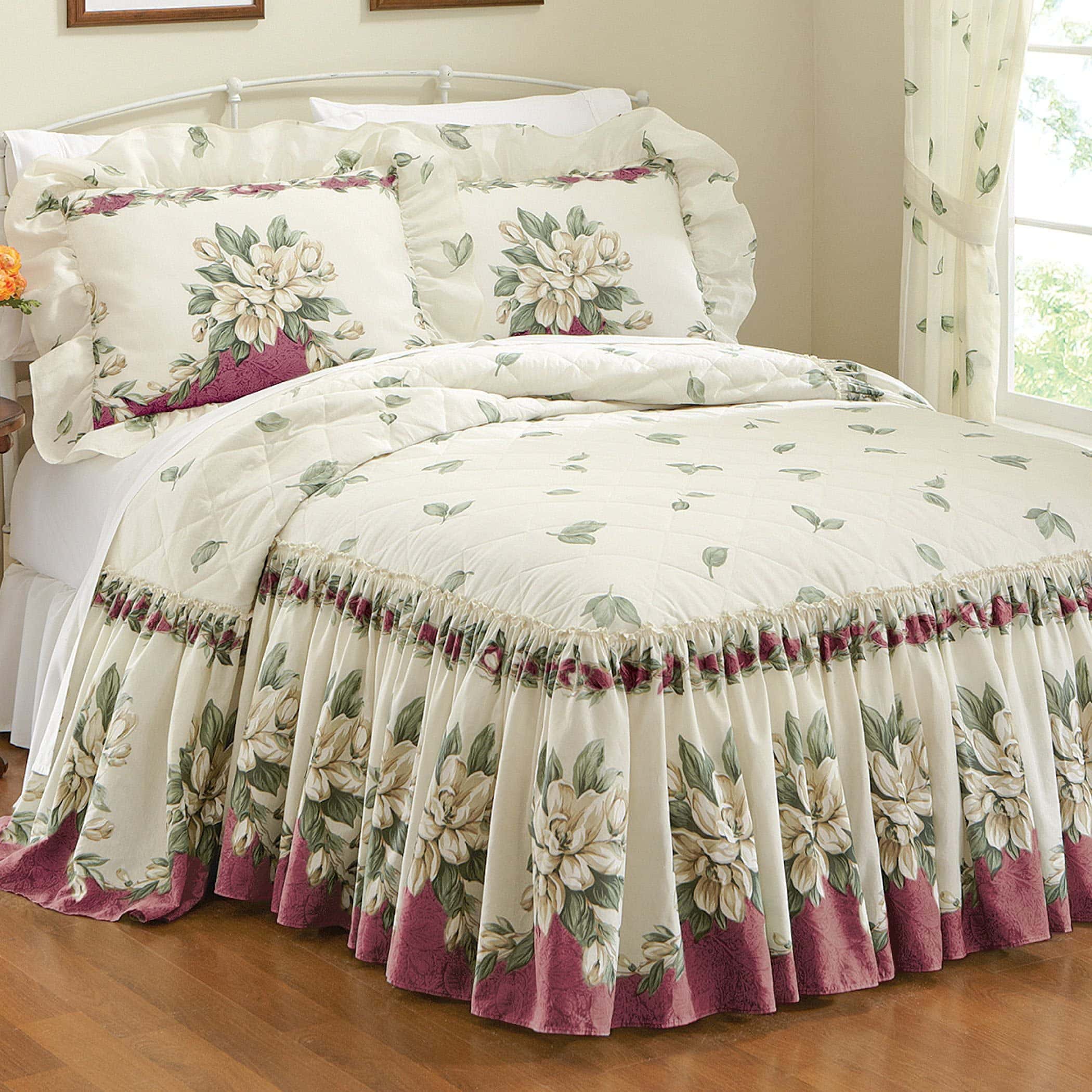 Colcha ligera para cama con falda de volantes floral - Imagen 3