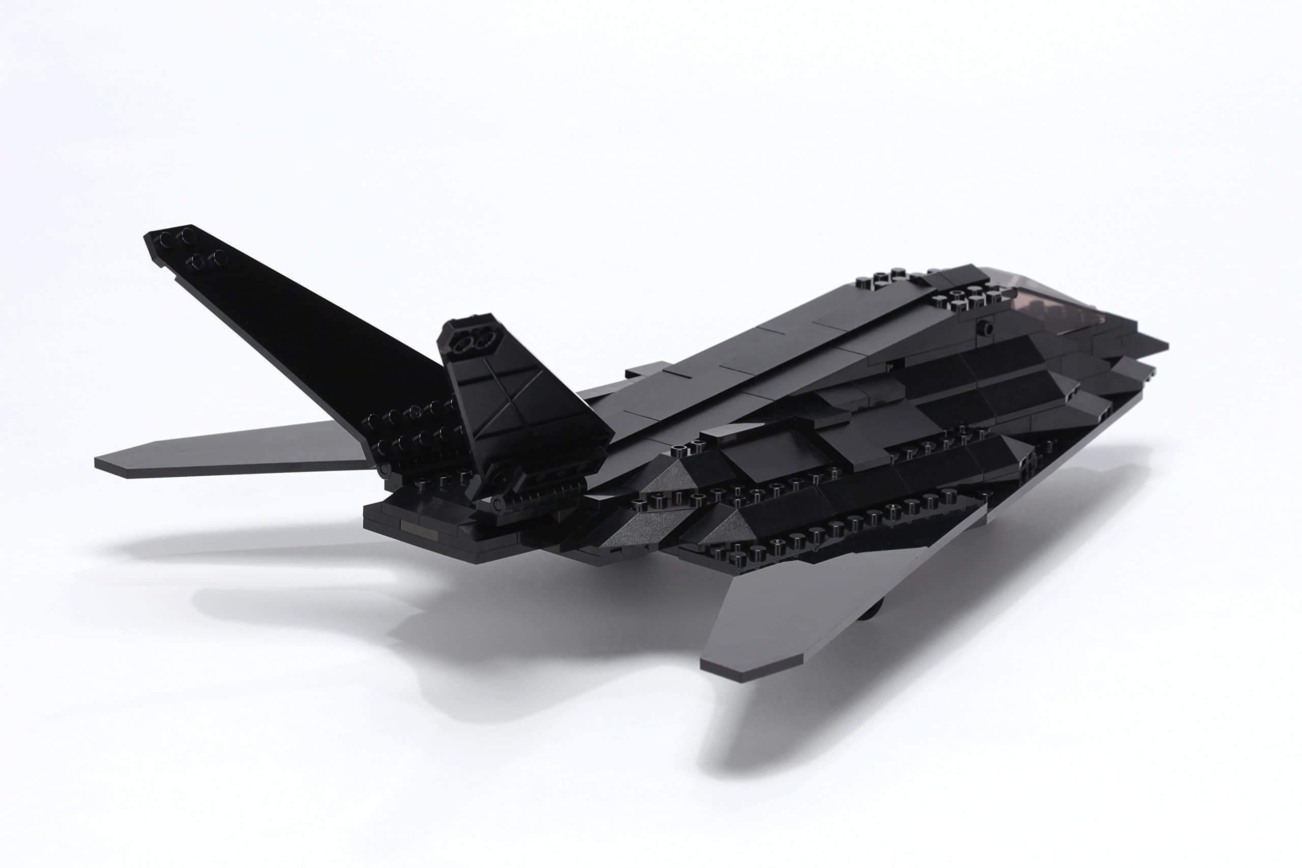 Kit de Construcción de Avión de Combate Furtivo Ultimate - Imagen 4