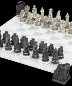 Juego de ajedrez Nemesis Now de vampiros y hombres lobo