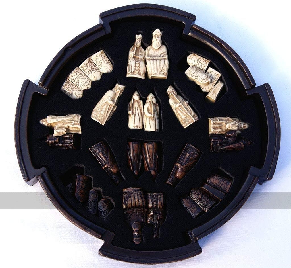 Conjunto de ajedrez Isle of Lewis de Masters Traditional - Imagen 6