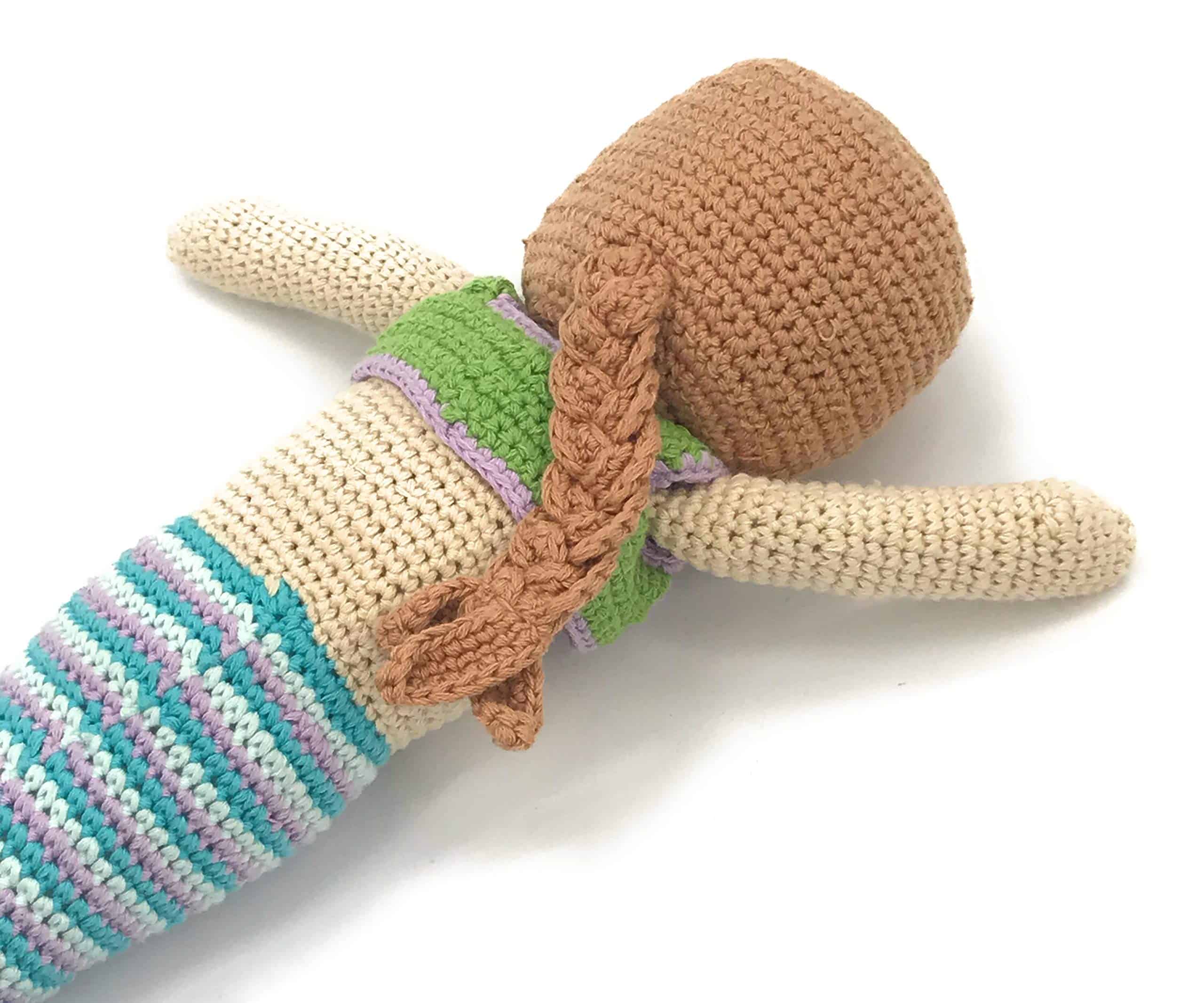 Muñeca Sirena Turquesa hecha a mano Pebble | Crochet | - Imagen 3