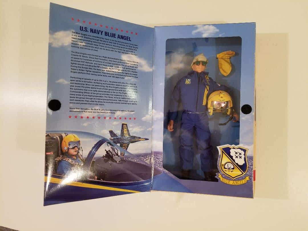 Figura de Acción de 12" GI Joe Colección Clásica Piloto - Imagen 3