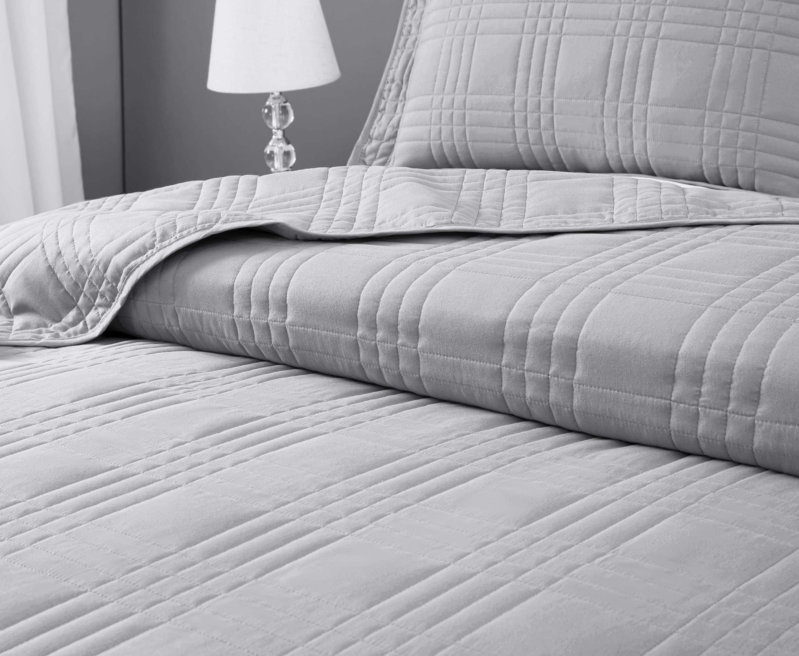 Juego de Colcha y Cubrecama Oversize de 3 Piezas Kingston - Imagen 4